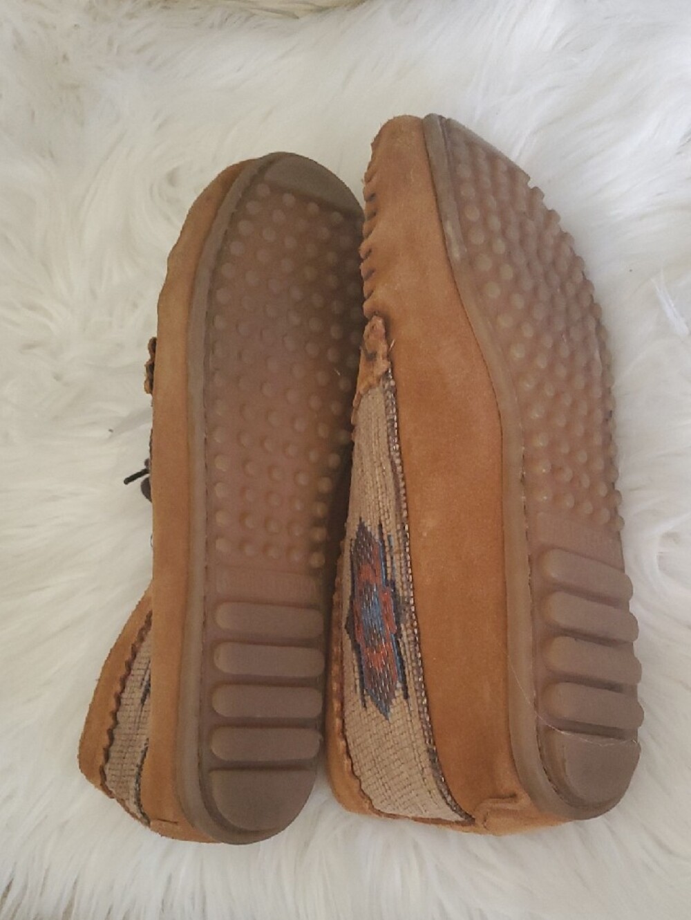 Minnetonka Chestnut Suede Chukka Moccasin Boots - Picture 9 of 12